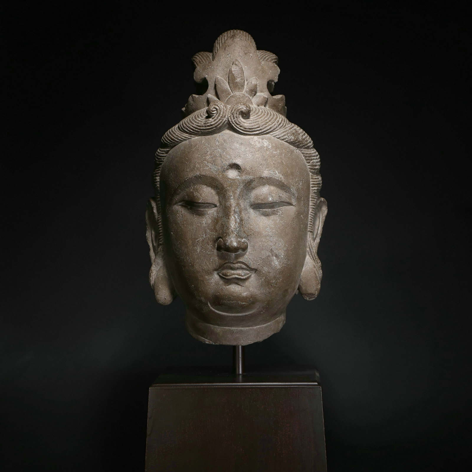 A bluestone Buddha head - 2