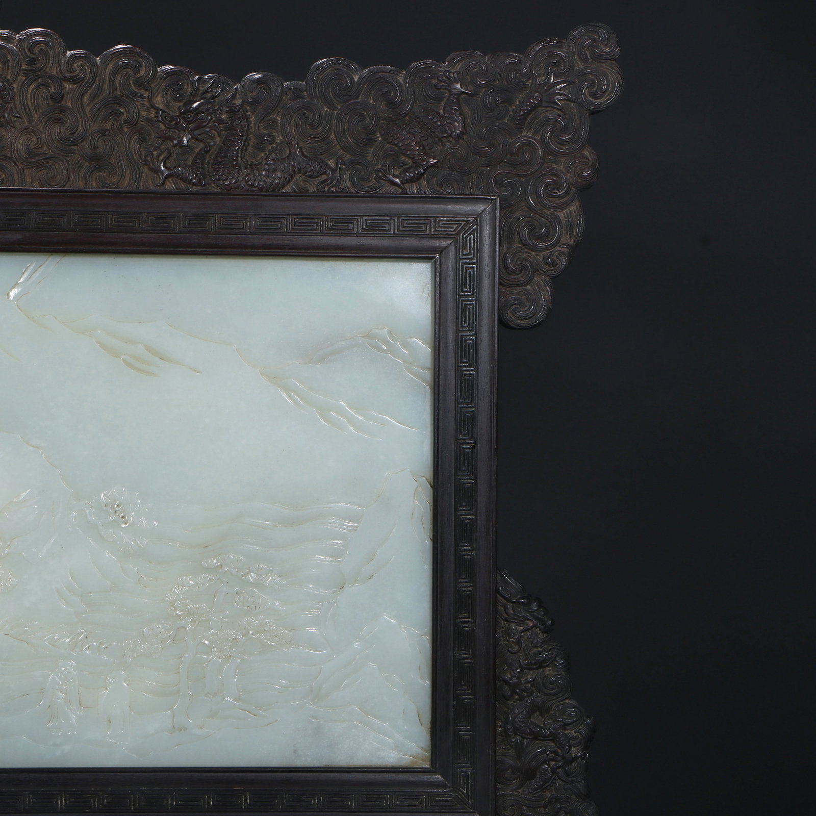 A Qing Dynasty Hetian jade screen - 9