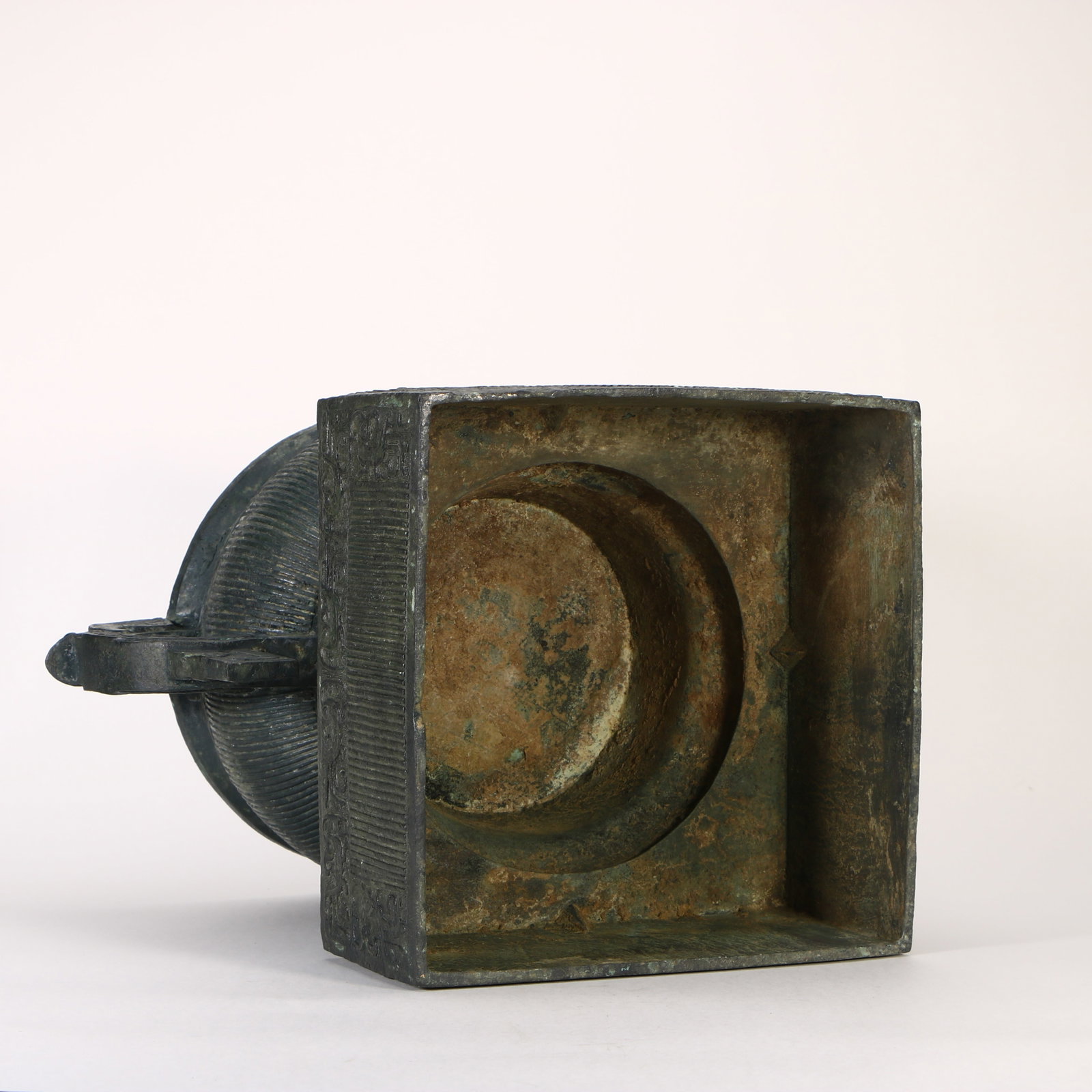 A bronze double-handled censer - 10
