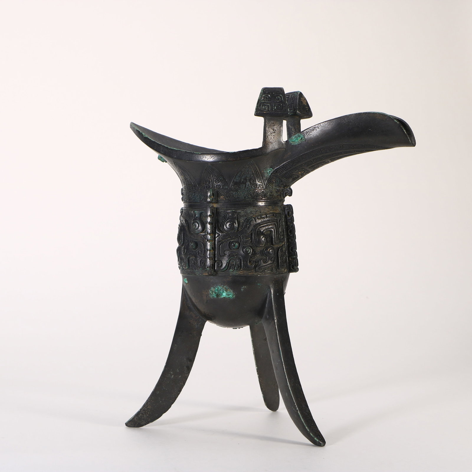 A bronze goblet - 2