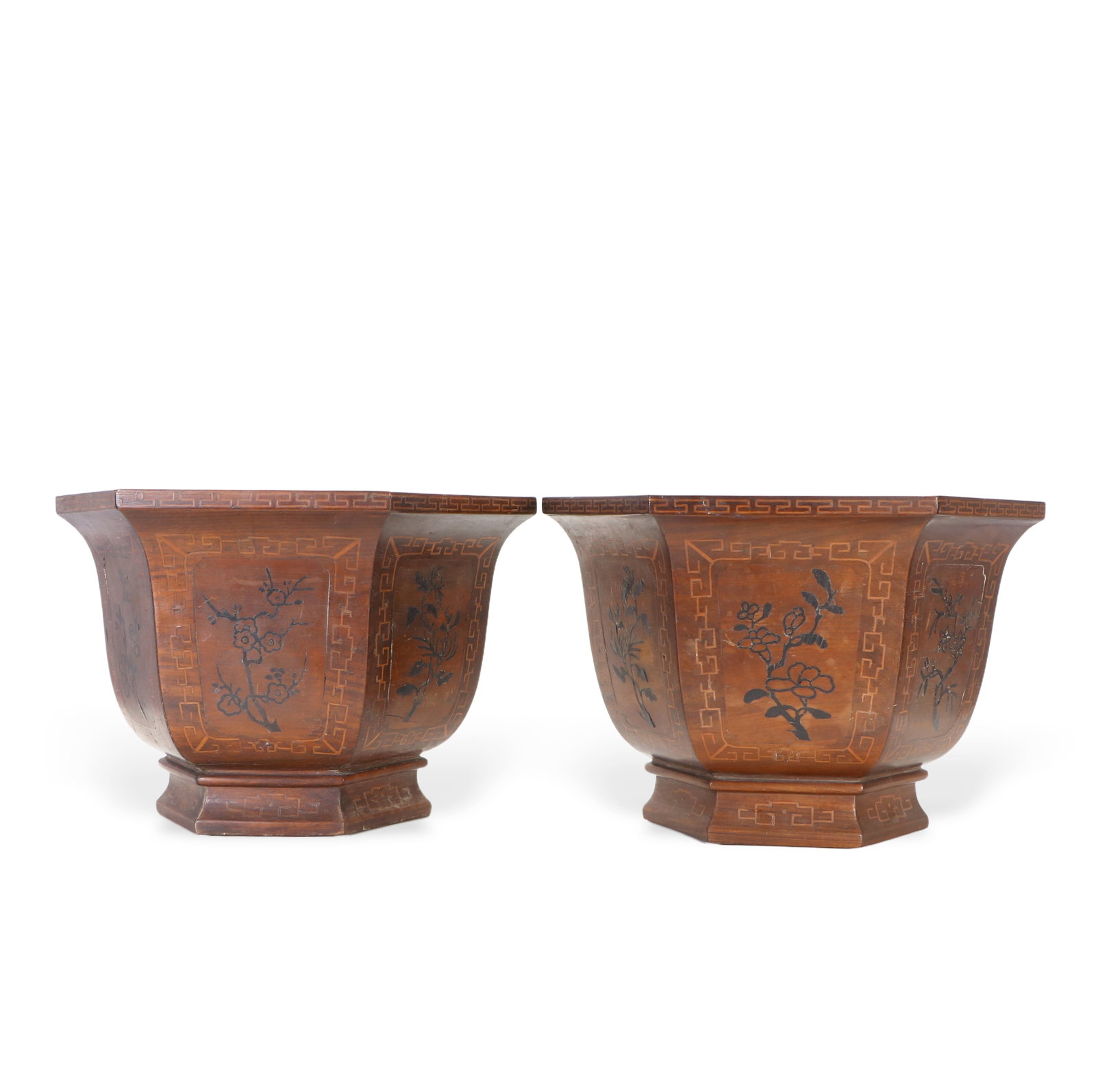 A pair of rosewood inlaid boxwood bonsai pots: The inlaid parts are all in the shape of flowers. Height 21.3 cm, diameter 32 cm
