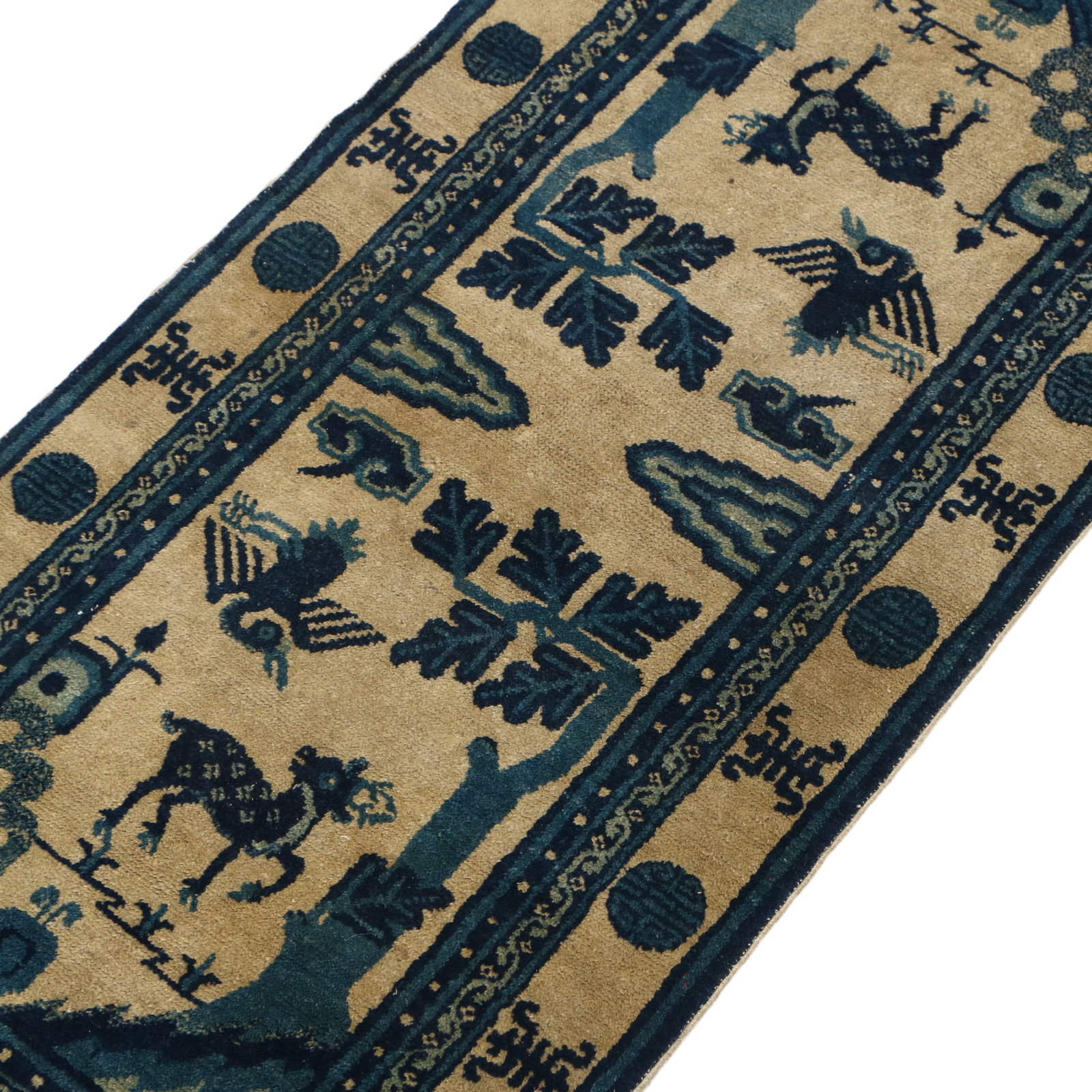 a wool carpet - 3