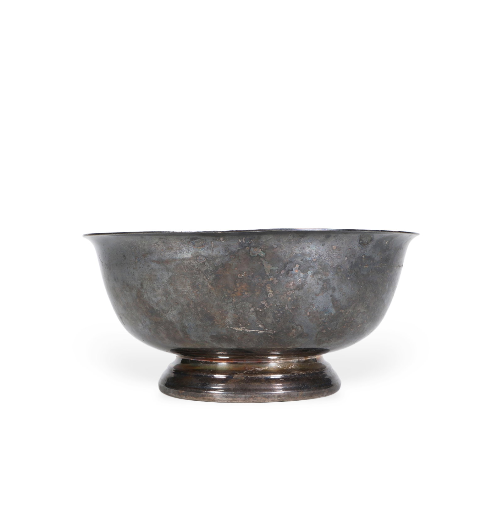 a silver bowl: Has detailed signs of use, height 7.5 cm, diameter 16.5 cm, weight 333.5 g