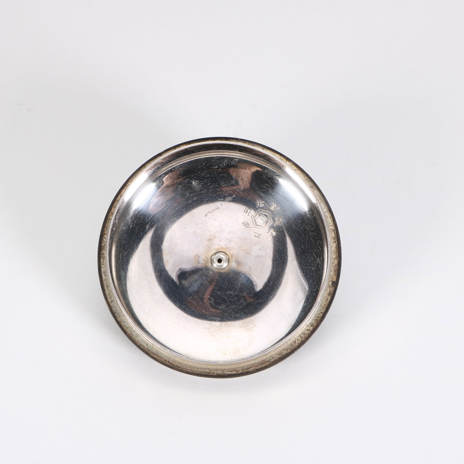 A silver kettle - 6