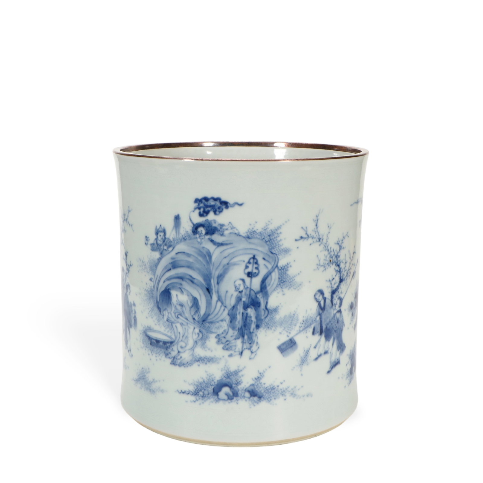 A Chinese blue and white porcelain brush pot: The pattern is of people and elephants, height 21 cm, diameter 20 cm
