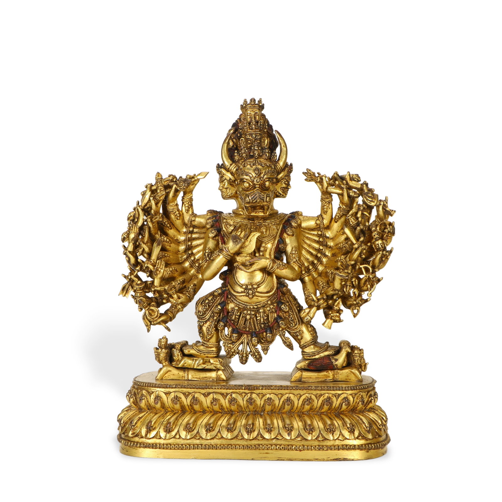 A Qing Dynasty gilded bronze statue of Mah??v??ra Vajradhara: Height 25cm, Width 18cm, Thickness 9.8cm