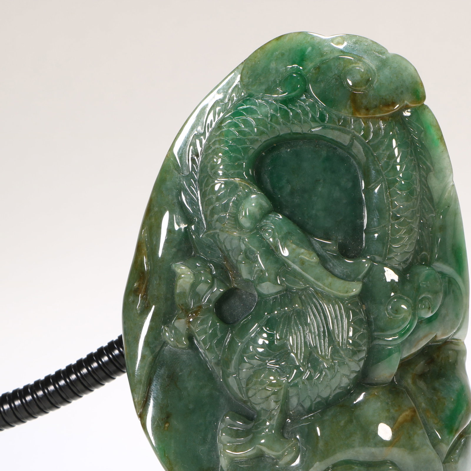 A Chinese Jade Dragon Pattern Pen Lid - 2