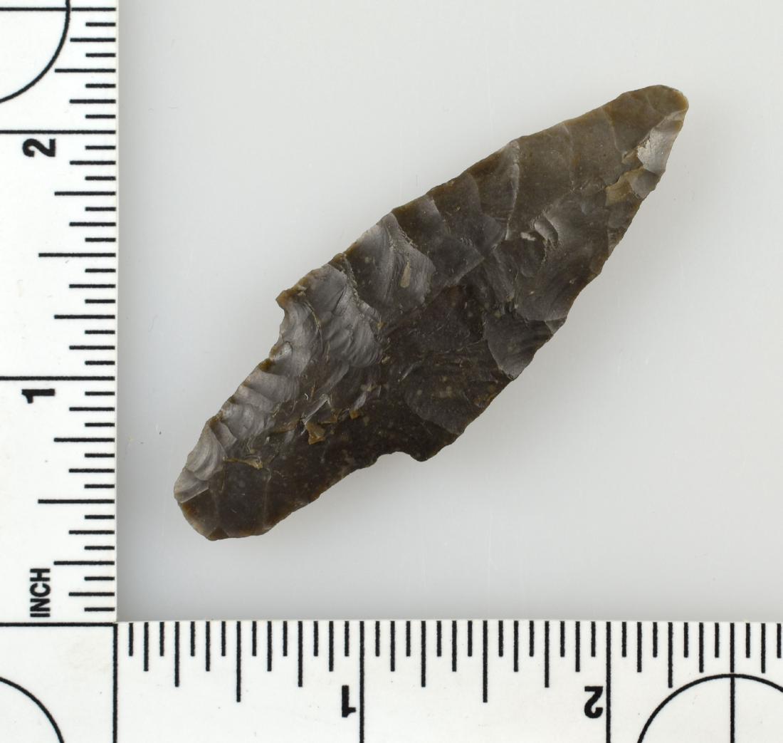 2 5/8" Wells: Nice example from Central Texas. Appears to be Owl Creek Chert. Ex - Meyer Collection.