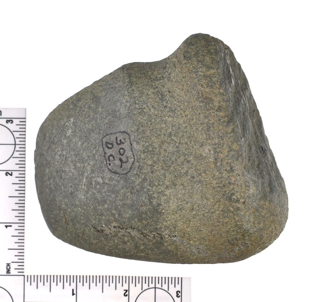 4 1/2" 3/4 Groove Axe - Davis COA: Nice greenstone axe from Fairfield Co., Ohio, Ex - Dick Casto, Terry Marcome, Ron Walters Collections. Nicely polished example.