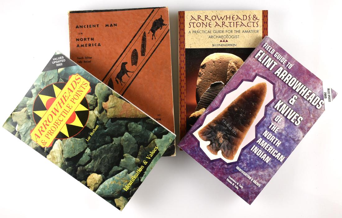 Typology Guides: Group of four Point Type Guides by Red Tully, CG Yeager, Lar Hothem, HM Wormington. Great reference.