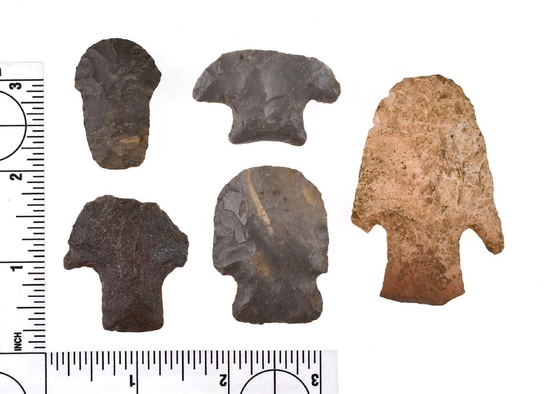 5 Oklahoma Hafted Scrapers: Various types represented from SE Oklahoma. Ex Moon Collection.