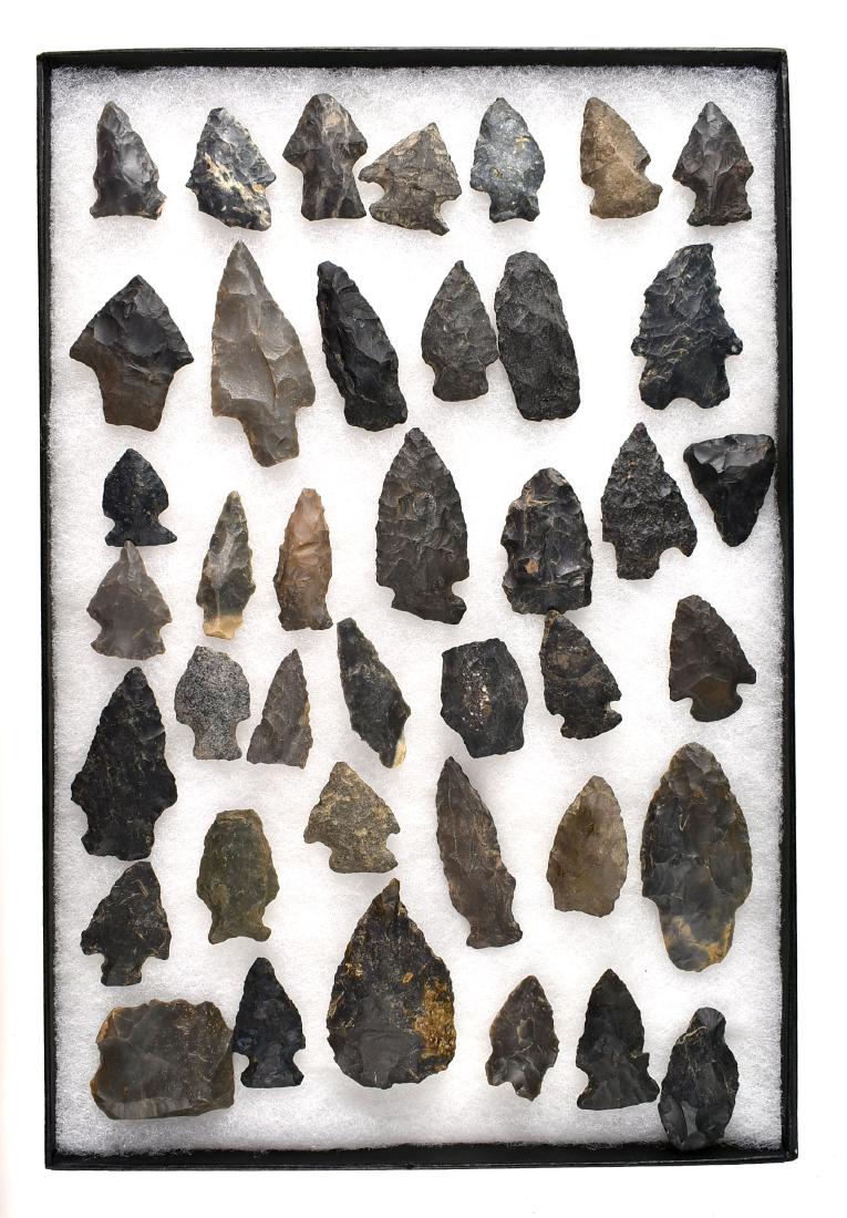 Decorative lot of 40 KY points (1 of 1)