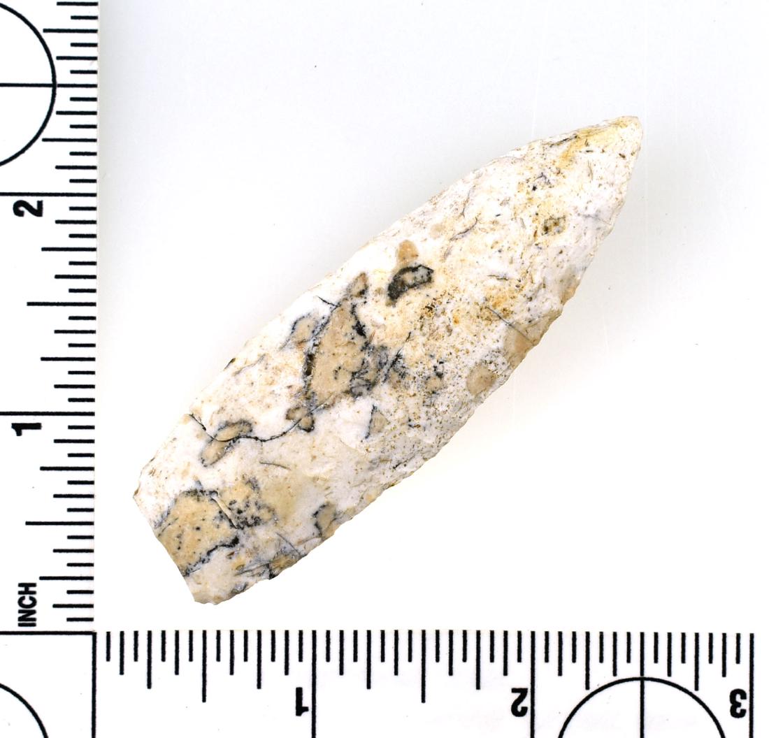 3" Agate Basin: Nice example from Lee Co., Iowa formerly of the Rick Koch and Ed Smith Collections. Pretty burlington with crystal vein.