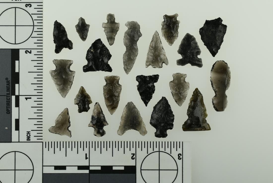 20 Obsidian Birdpoints: 1/2"-1-1/8" range on this lot from the Great Basin.