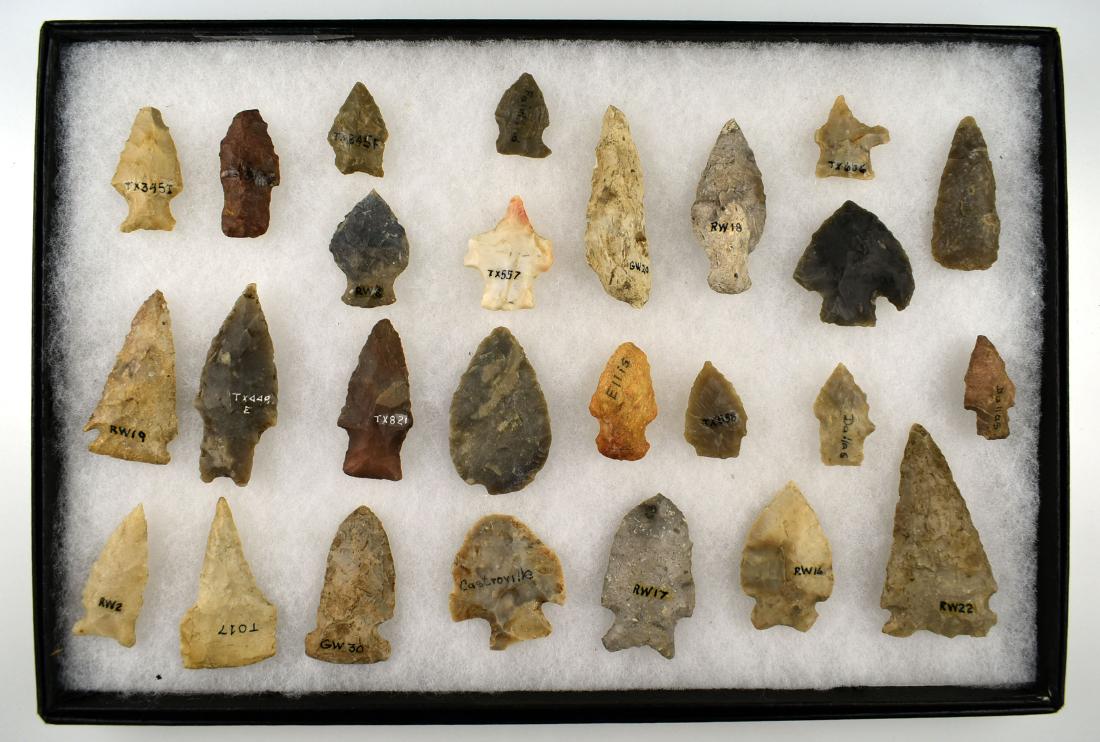 Display of 25+ Texas Points: Assortment of points all collected by Lincoln Smith from Ted Dunnegan between 1995-2000.
