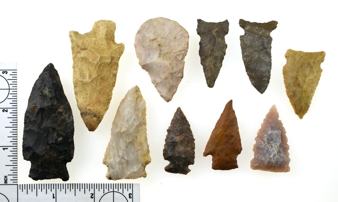10 Nice Arrowheads: Ranging in sizes from 1.5"-3". All from the Bruce Meyer Collection. Variety of types from Texas and the Midwest.