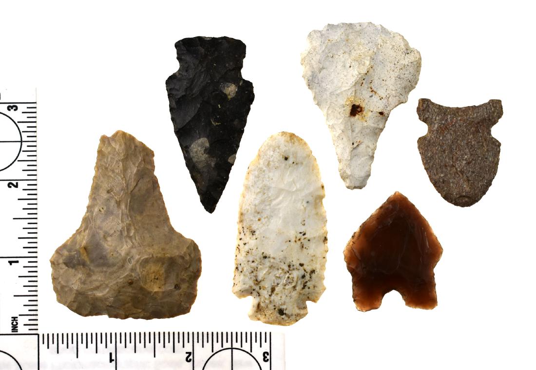6 Nice Artifacts: Including a small Hardin, Big Sandy, and a Montell point! Ex Meyer Collection.
