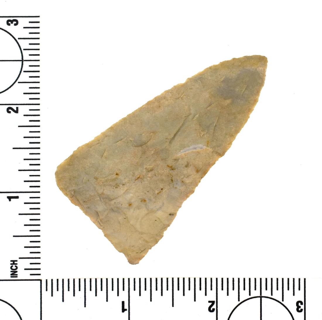 2 3/4" Fort Ancient Knife: Excellent piece found prior to 1950 from Darke Co., Ohio and formerly of the Frank Adell Collection.