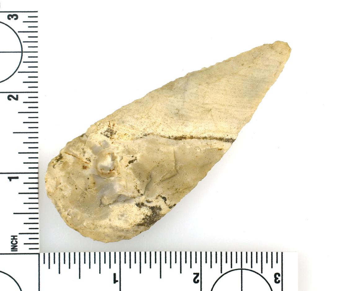 3 1/2" Cobbs Knife: Nice example found prior to 1950 from Darke Co., Ohio and formerly of the Frank Adell Collection. Cream fossil chert.