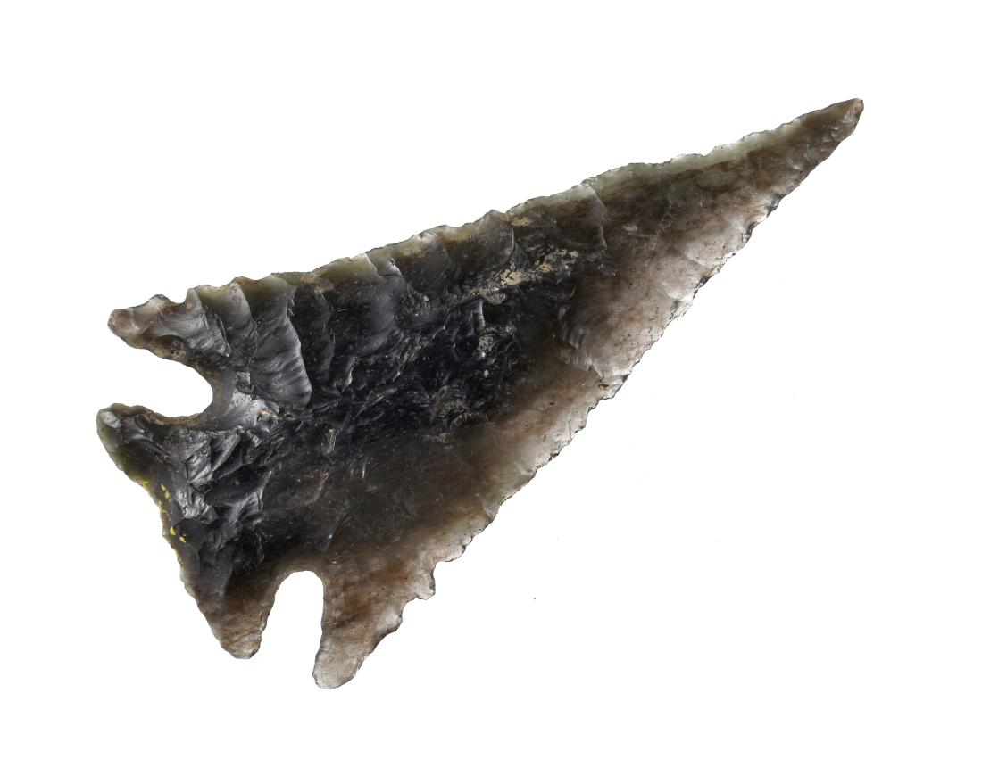 2 5/8" Elko G-9++: LARGE Fantastic example from the Dr. Paul Park collection. Great Basin example. Translucent obsidian. G-9++