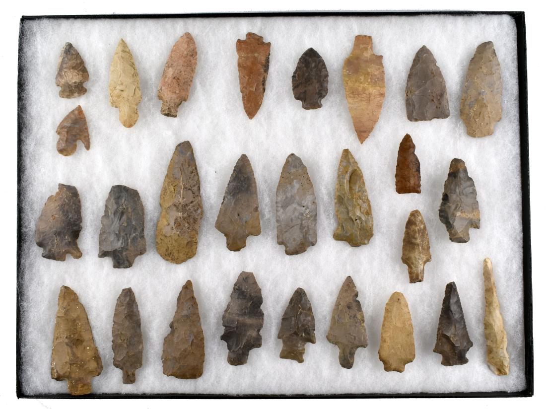 Lot of Tennessee Arrowheads: Group from Central Tennessee. Harpeth River drainage.