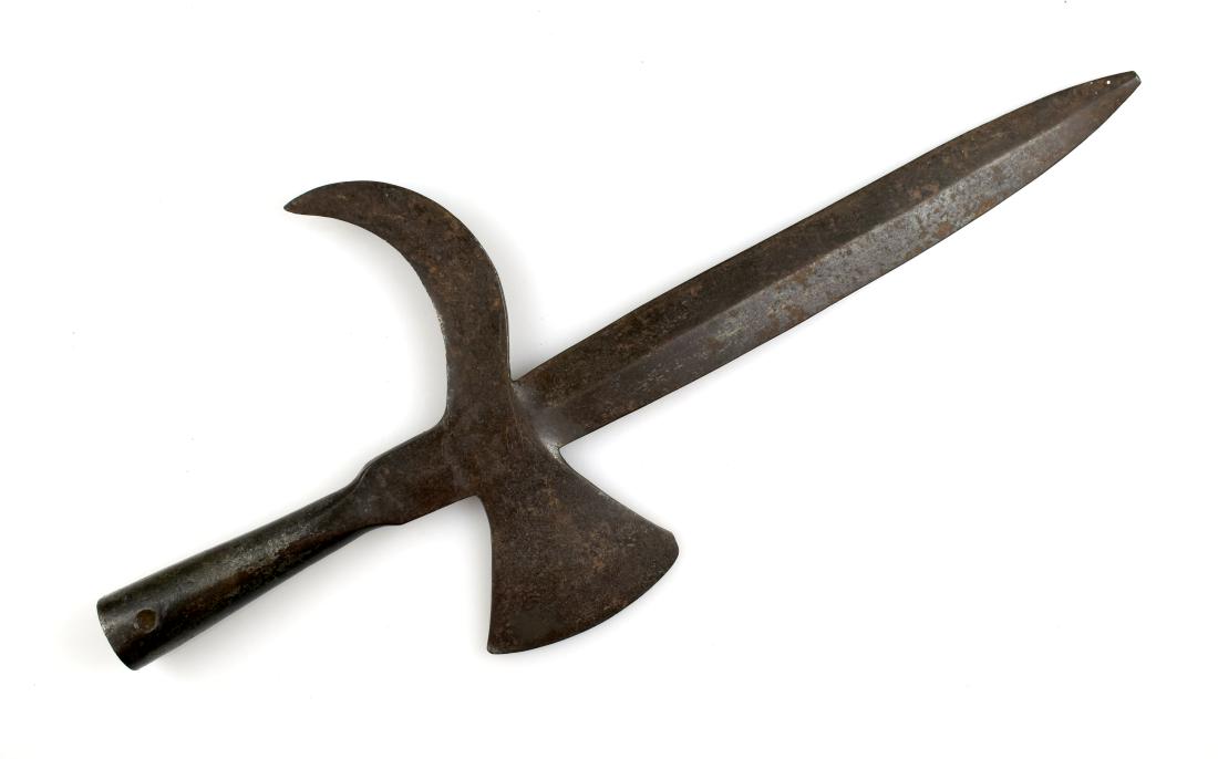 19-1/4" Halberd / Pole Axe: Excellent example with Axe, Hook, and Spear configuration. Made for a larger 1"+ diameter pole in the Old-World tradition.