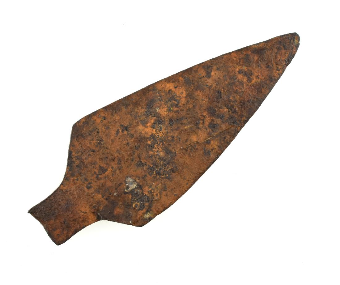 2-1/8" Iron Trade Point - Stermer COA: Nice piece found by Roger Rousu on 9/20/09 along the Sweetwater River in Fremont Co., Wyoming.