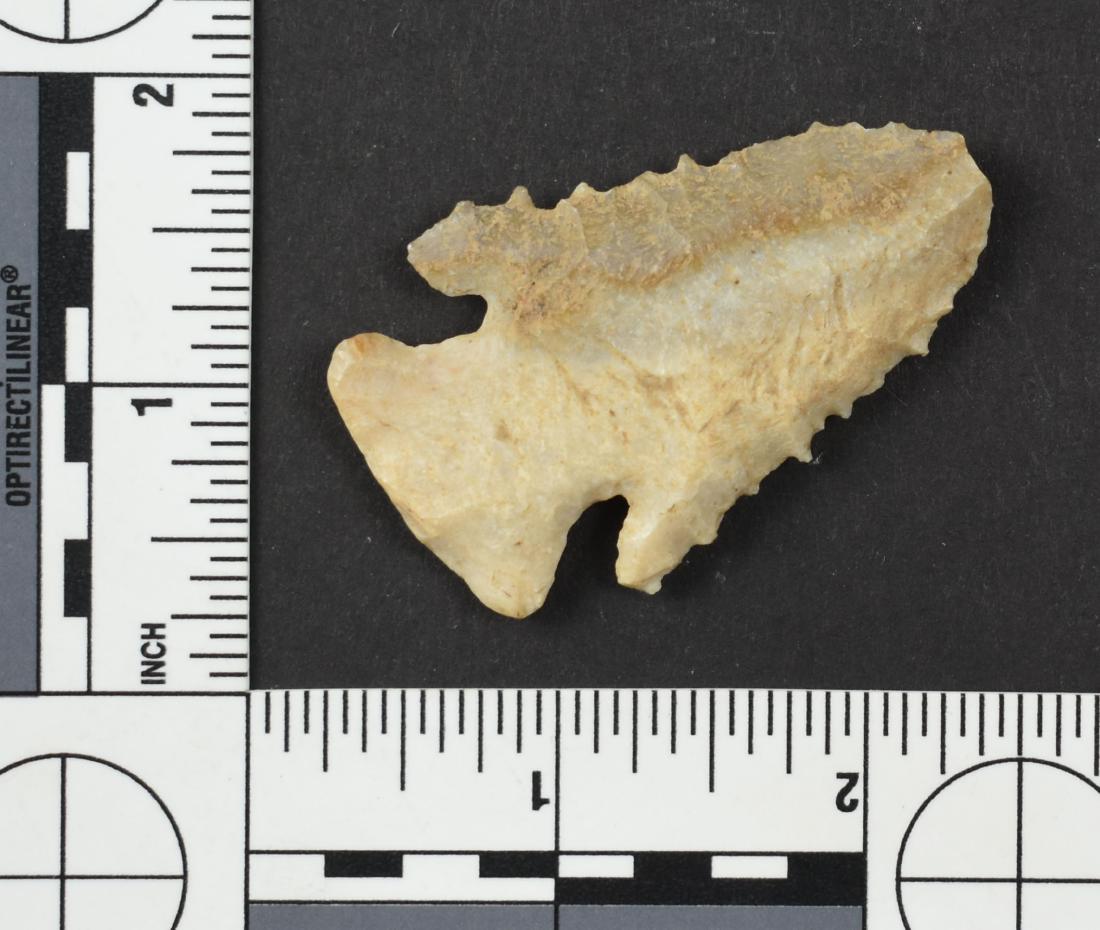 2 3/16" Kentucky Lost Lake: Made of a rare banded grade of Carter Cave with classic deep dog-legged notches. Found in Montgomery Co., Kentucky.
