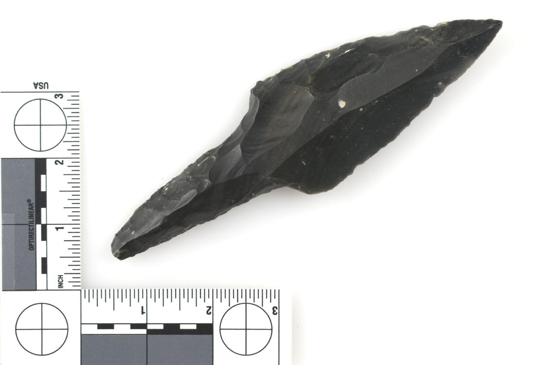 6-7/8" Mayan Macro Blade - Bennett COA: Excellent classic example reported from Belize. Made from Colha Chert. Ex Miller Collection. Bennett COA.