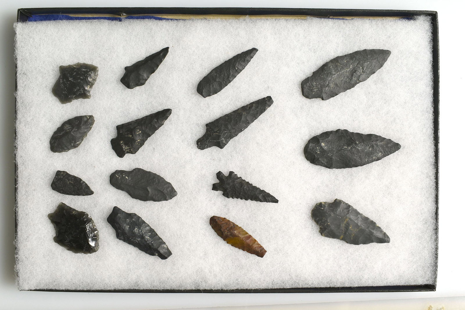 15 Nice California Points: Nice assortment of points from the Robert Beckett Collection. Lassen Co., California.