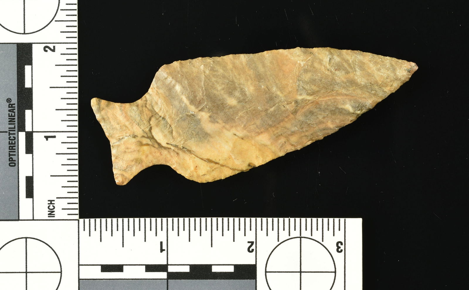 Awesome 3 5/8" Ashtabula - Jackson G-10 COA: Extra pretty cream and brown well patinated Upper Mercer Chert. Very thin and about as good as they get. Rare type made of beautiful material in outstanding condition. From an old Ohio collection. Jac