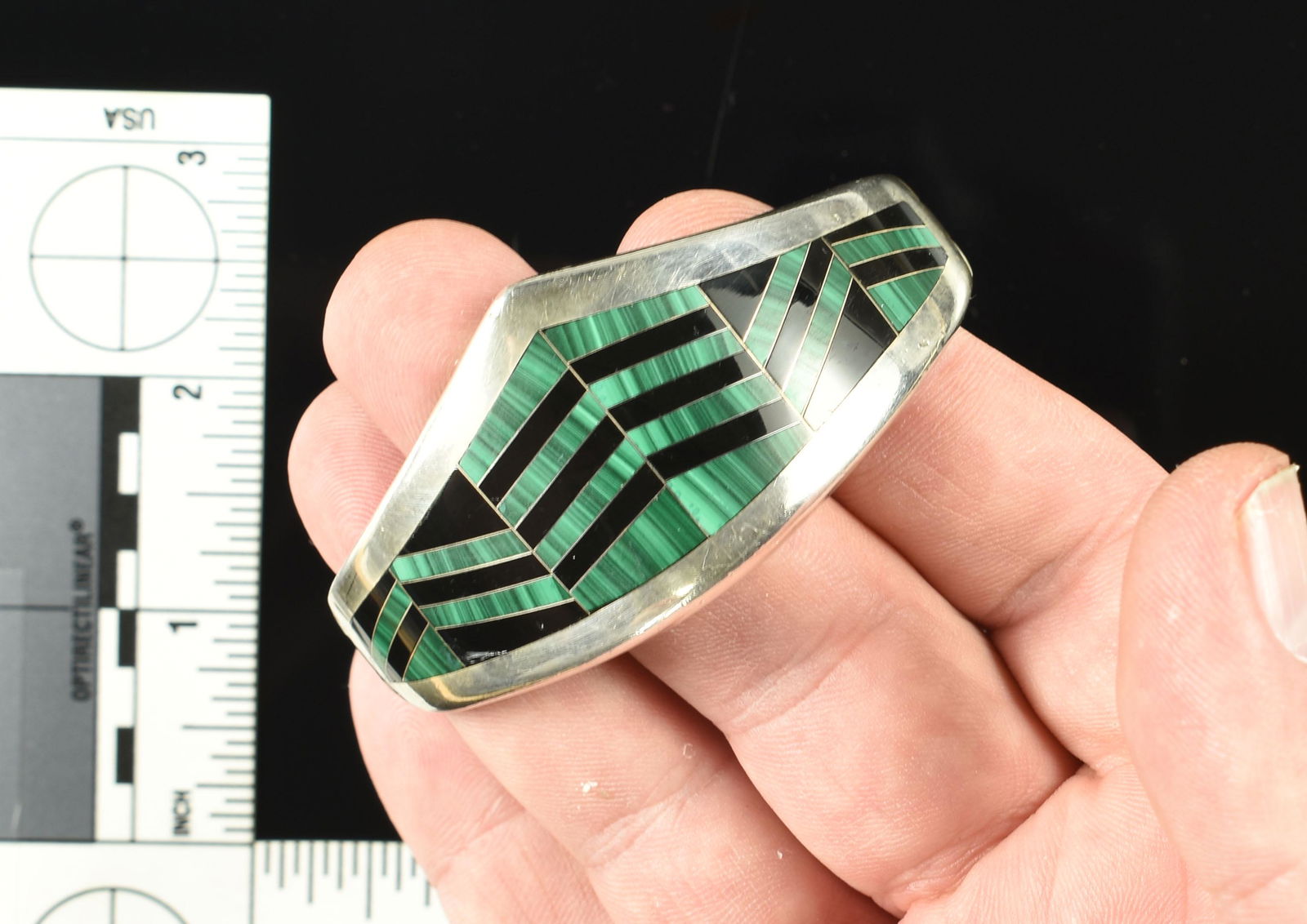 Silver Bracelet w/ Malachite.: Solid HEAVY bracelet with Malachite and Onyx. Sterling silver. 98.5grams.