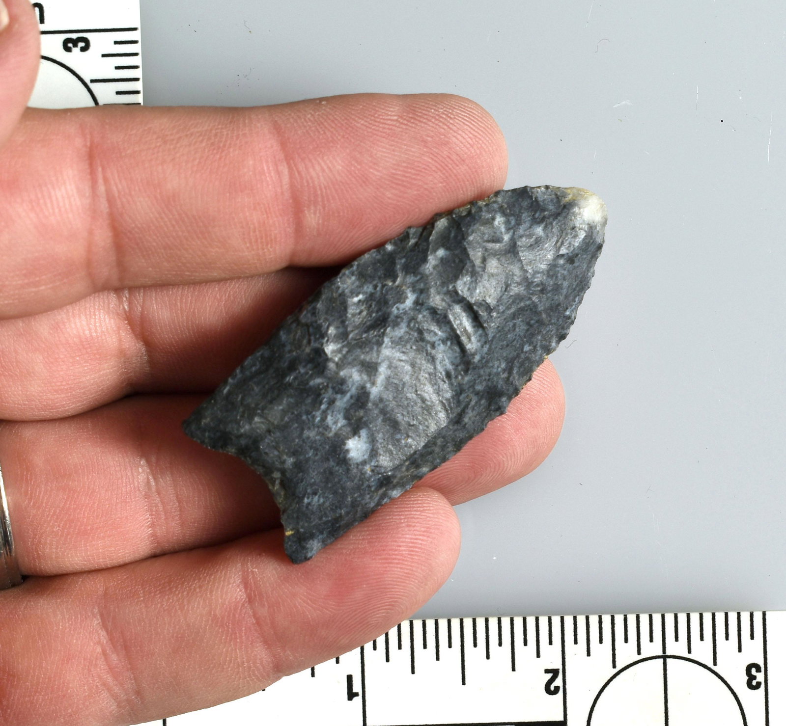 2-1/4" Clovis: Coshocton flint example from Ohio. Nice flutes!