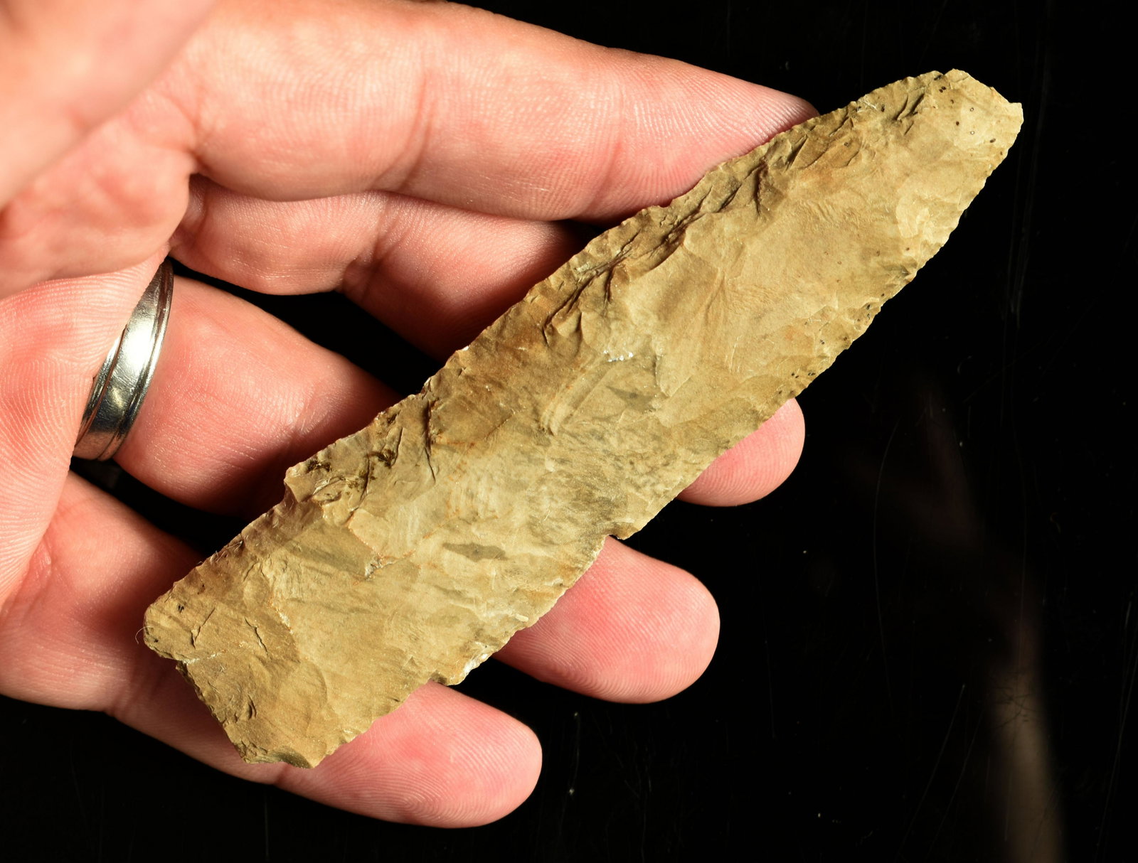4-1/4" Harpeth River: Big example in light colored Dover Chert. From the Sam Swarey Estate Collection. Tennessee.