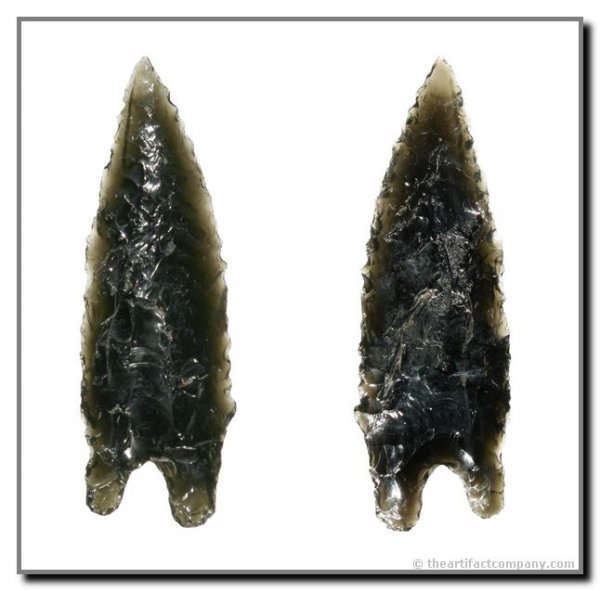 2 9/16" Pinto Basin: Crump Lake, Lake Co., Oregon. Obsidian. Ex - Nelson. Jackson (2001), Stermer (2009)