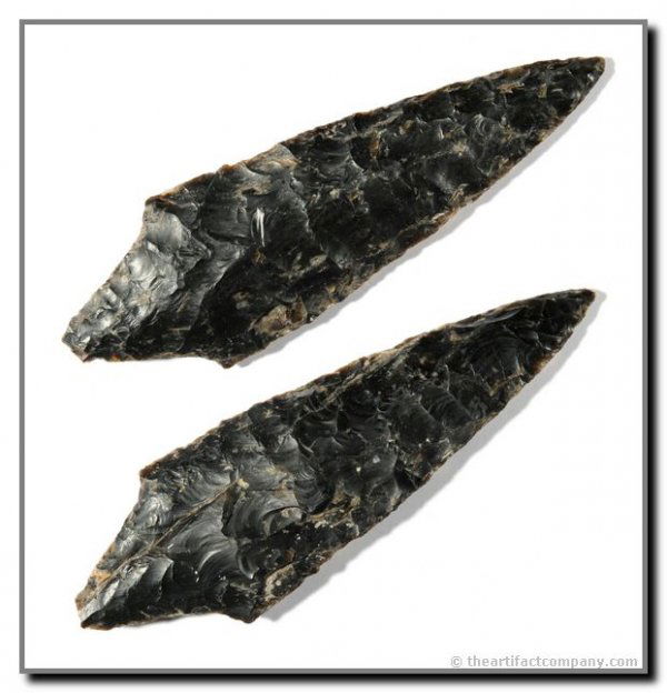 4 1/8" Chumash Knife: Beautiful Root Beer colored Franciscan Chert. California Coast. Ex - Cason Collection. Davis G-9 & Jackson COA's.