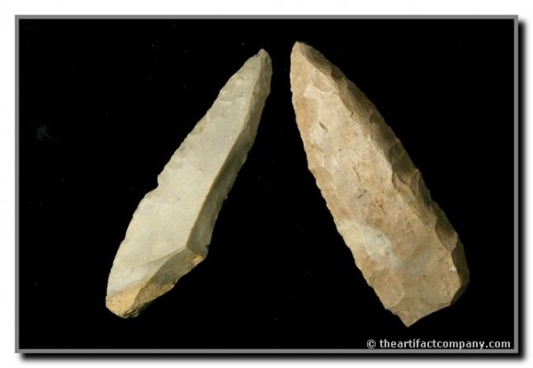 2 Paleo Scrapers: Nice pair of Paleo scrapers from Central Kentucky. Fort Payne chert and Hornstone. Ex - Webb Collection.