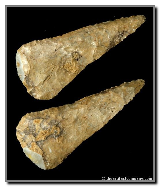 3 9/16" Cobbs Triangle: G-10 example in pretty Boyle Chert. Kentucky.