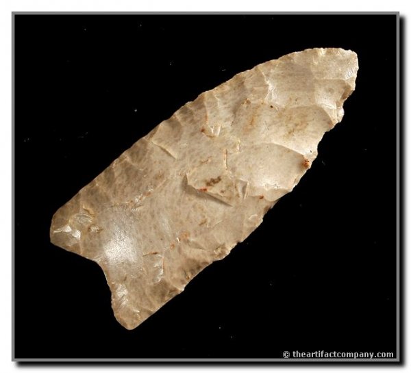 2 3/8" Clovis: Hornstone. Bath Co., Kentucky. Ex - Jeb Taylor, Flanigan, Abbot, and Lee Collections. Jackson/Davis/Perino COA's.