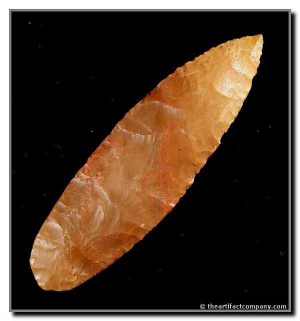 3 1/2" Agate Basin: Found on the Ohio River near Ironton. Ex - Jim Connell Collection of Kitts Hill, Ohio. Carter Cave Flint. Jackson COA.