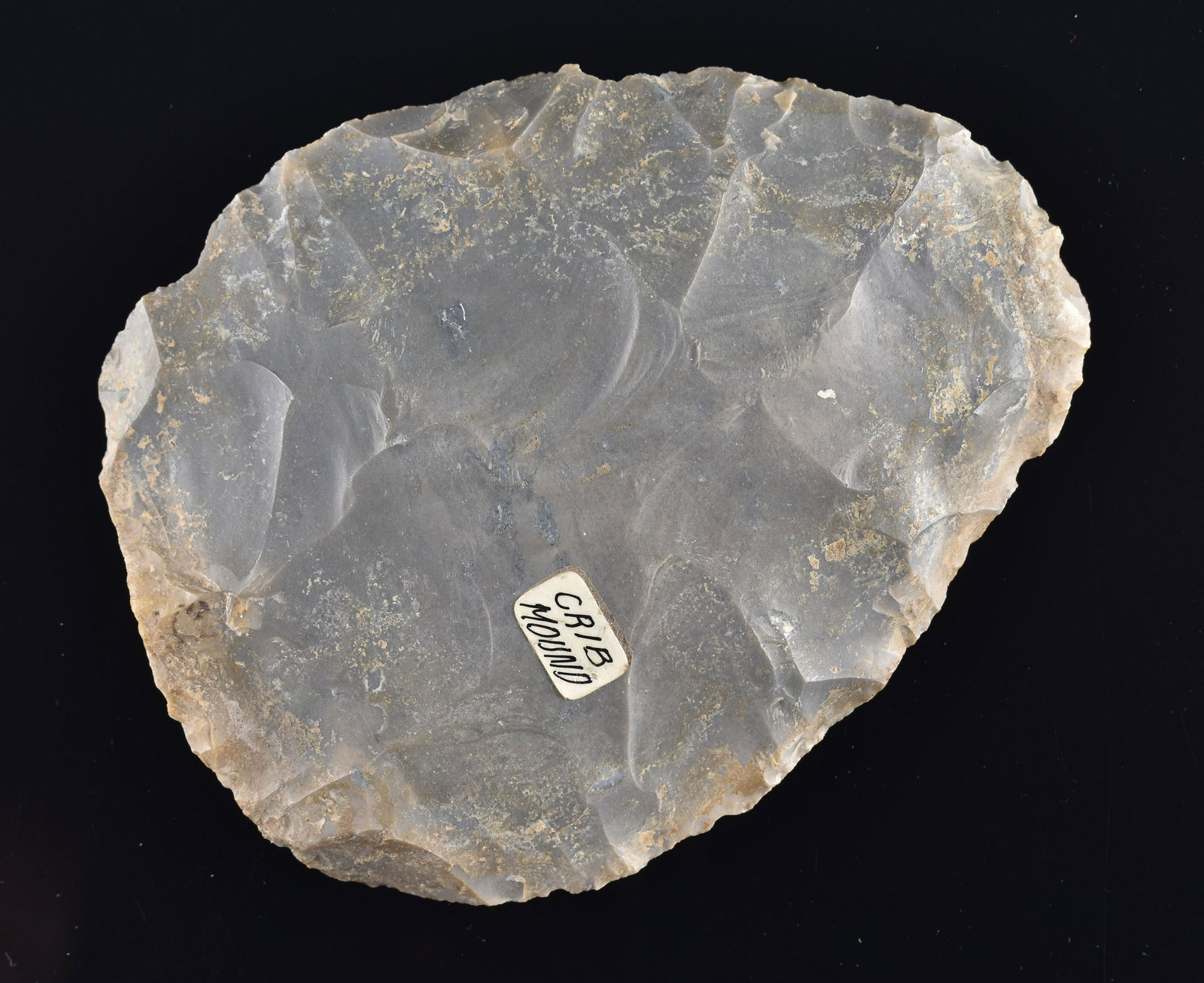 4-3/8" Crib Mound Blade: Excellent example from the famed Crib Mound. Formerly of the Miriam Knox collection and acquired at the Norm Sipple Auction in Kankakee, Illinois in April of 1981.