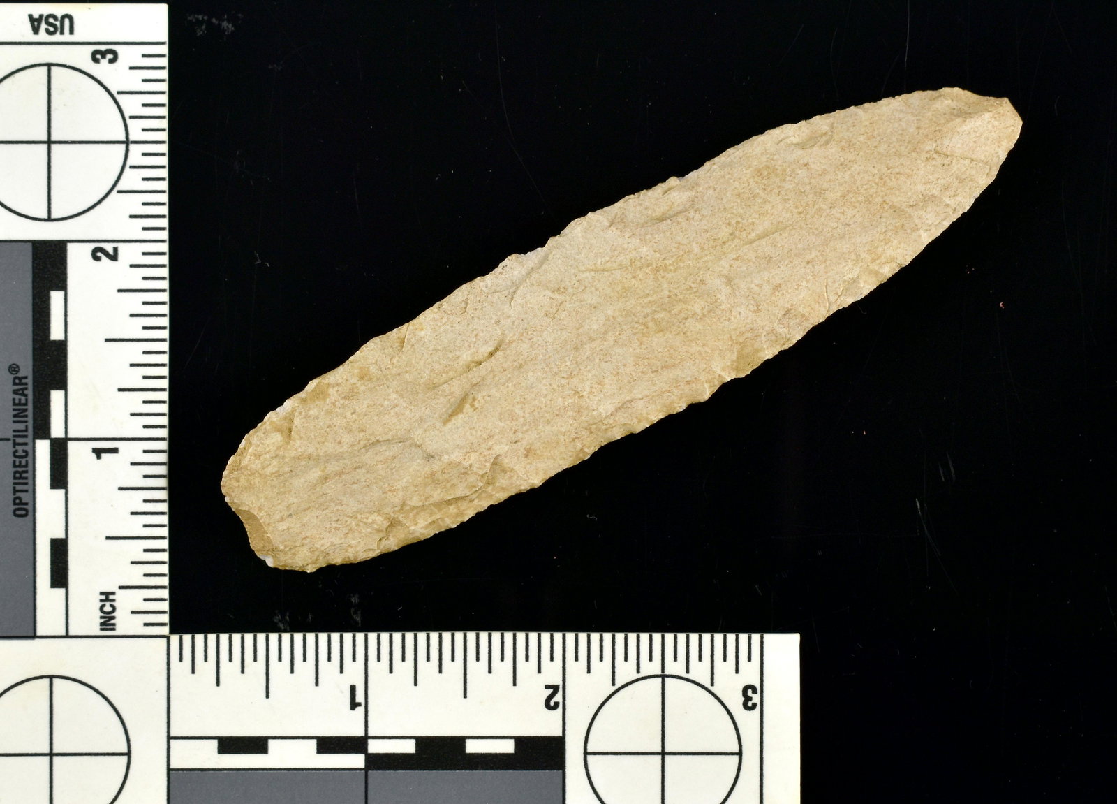 4-1/2" Woodland Knife: Nice slender example in a cream fossil chert. Clark Co., Indiana. Ex Lands Collection.