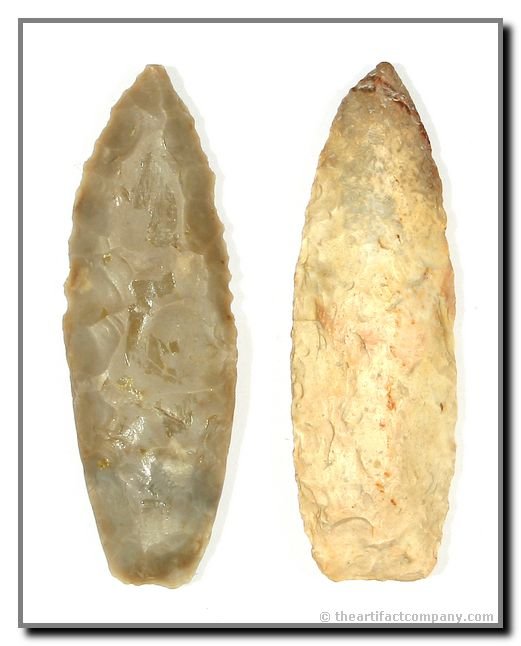 Pair of Nice Agate Basins: Cream Fossil Chert example with an excellent median ridge. Plains. Other is Edwards Plateau flint from Central Texas. Ex - Virgil Russell Collection.