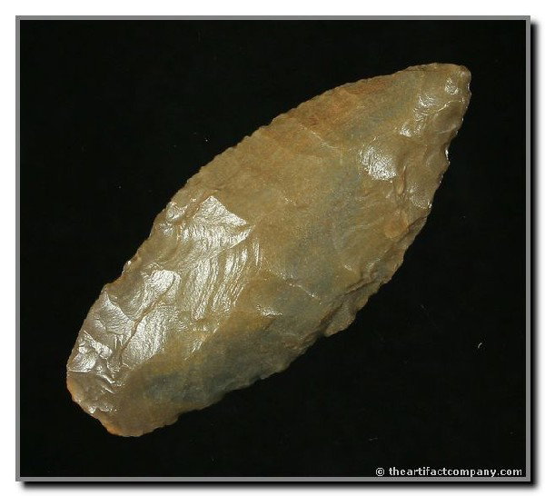 2 1/2" Hell Gap: Glossy and pretty. Found near the Arkansas River in Osage Co., Oklahoma. Ex - D.B. Cooper Collection. Rogers COA.