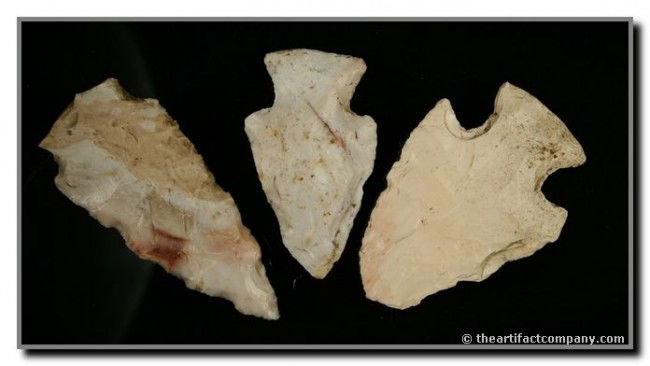 3 Missouri Hopewells: Nice form. Nice color. 2 1/2" Snyders found in St. Louis Co., Missouri.