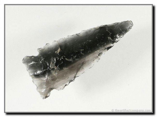 1 7/8" Corner Notched Dart: Obsidian. Bodle Family Ranch, Klamath Co., Oregon.