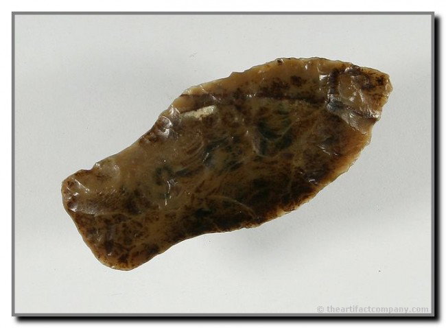 1 15/16" Hell Gap: High Grade Flint example found by George Green in Lincoln Co., Nebraska.