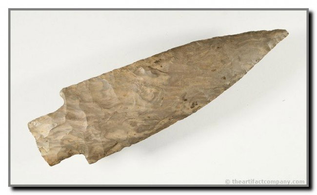 4 1/16" Stemmed Point: High grade Fort Payne flint piece with great mineralization. Ex - Terry Allen Collection. KY/TN Old script.