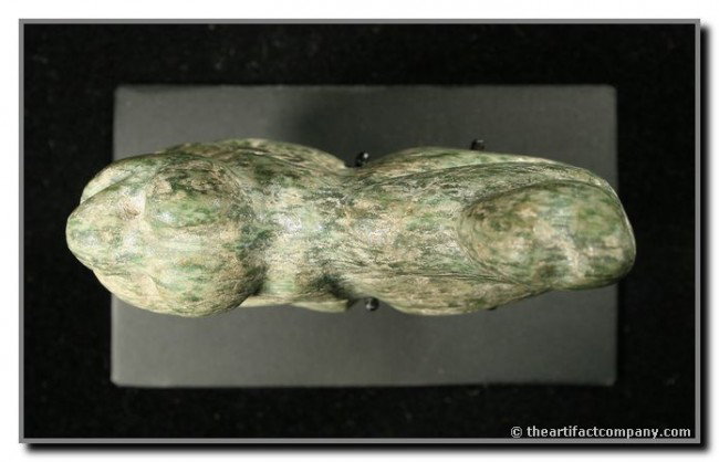 3 1/16"x2 5/8" Mayan Jade Effigy: Excellent jade effigy in the form of a Jaguar. Includes custom display stand. Formerly in the collection of JFK White House Press Secretary James Hagarty.