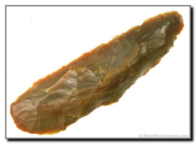 Awesome 4" Carter Cave 'Paleo Knife': Great size. Great condition. Great color. Great flaking. Great Everything!!! Paleo all the way and gorgeous Carter Cave to boot!!! Ex- Short Collection. Bath Co., Kentucky.